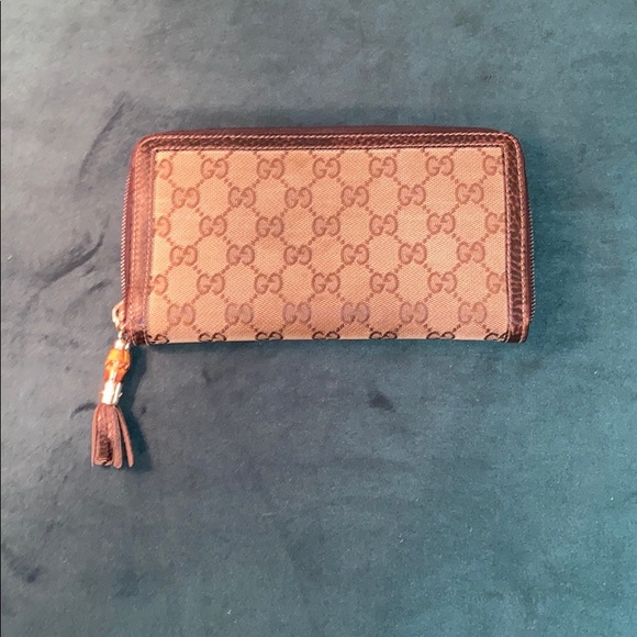 GUCCI WALLET - Picture 2 of 10